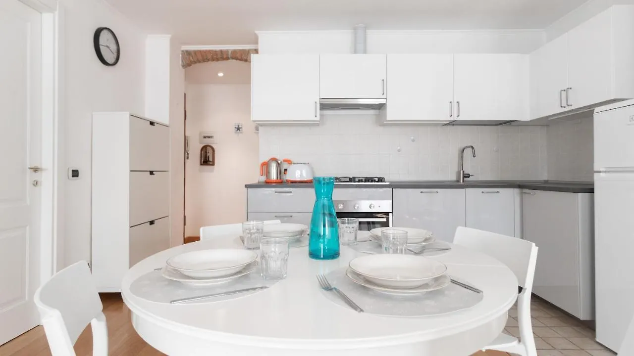 Italianway - Gaudio 15 Apartment Sanremo 0*,  Italy
